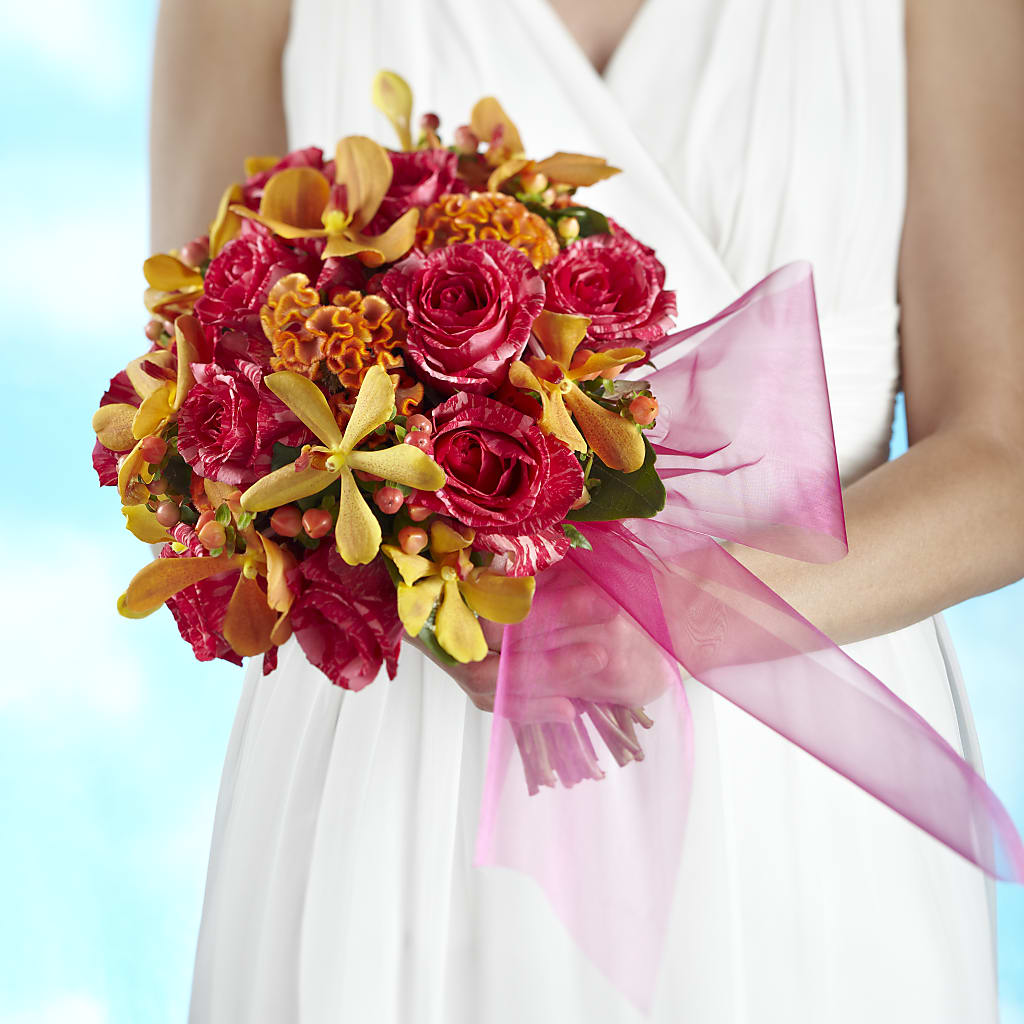 Brilliant Shades of Love Bouquet – BELLE FLEURS & DESSINS, Lexington KY
