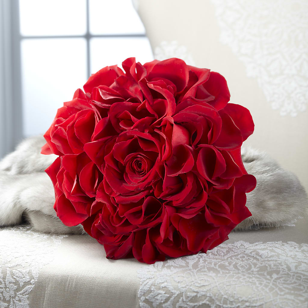 Composite Rose Bouquet – BELLE FLEURS & DESSINS, Lexington KY