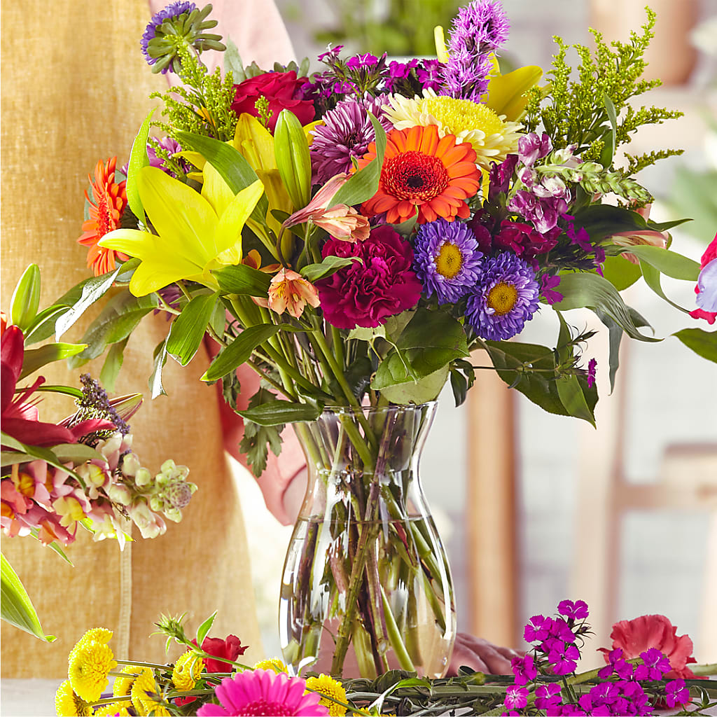 Bold & Bright – A Florist Original – BELLE FLEURS & DESSINS, Lexington KY