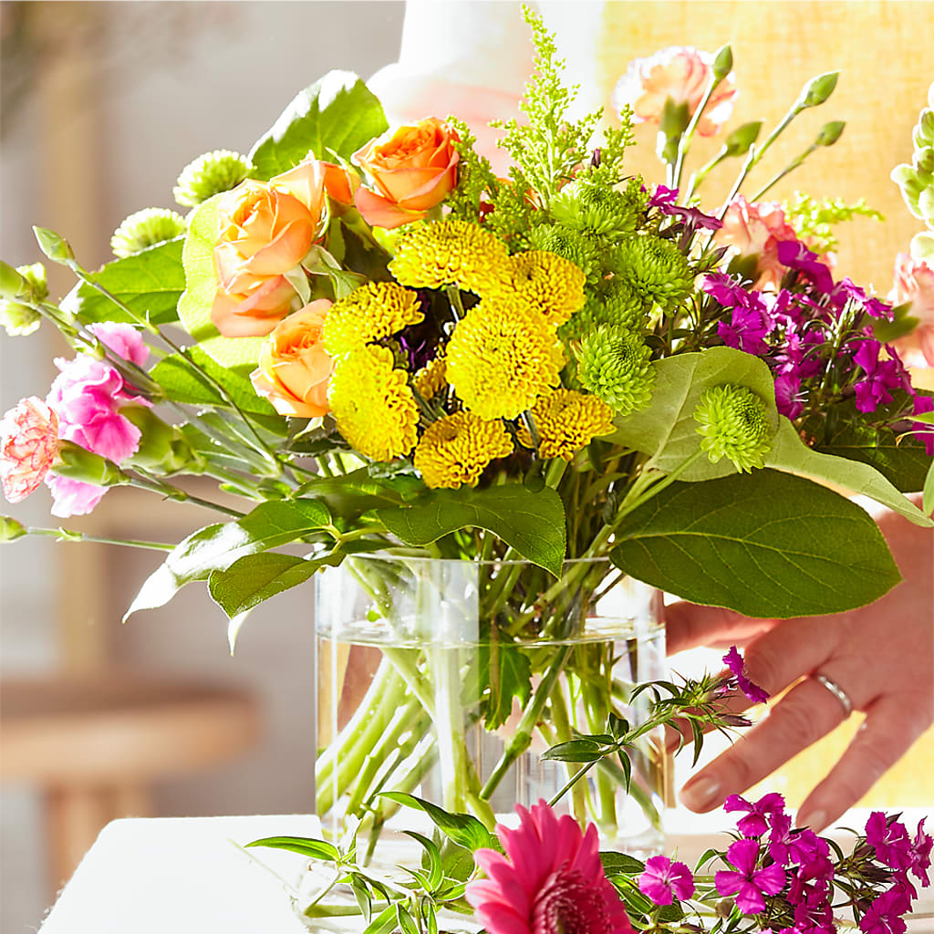 Bold & Bright – A Florist Original – BELLE FLEURS & DESSINS, Lexington KY