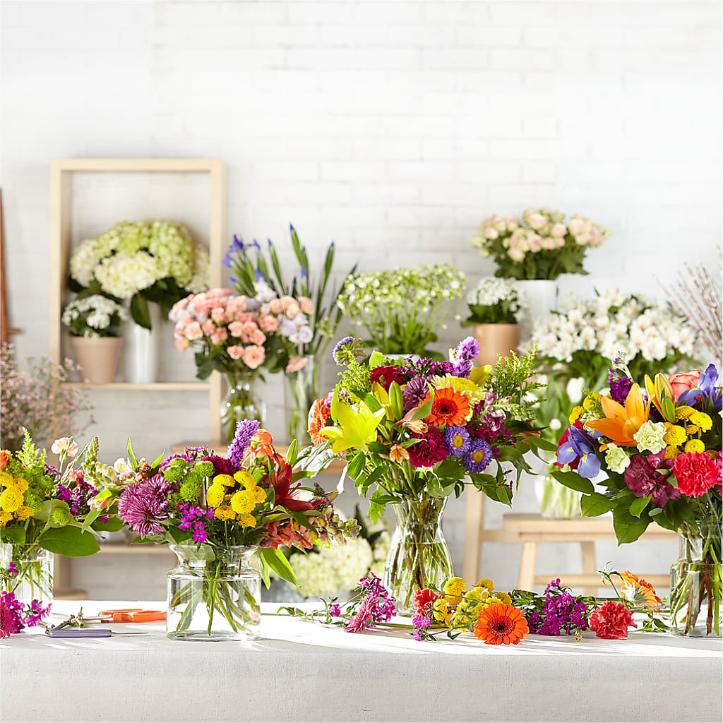 Bold & Bright – A Florist Original – BELLE FLEURS & DESSINS, Lexington KY