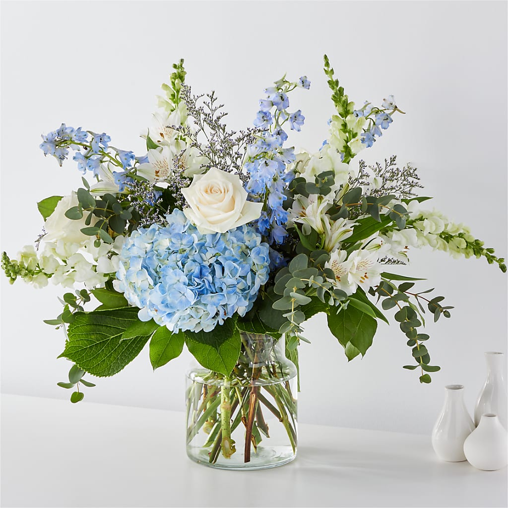 Coastal Blossom Bouquet – BELLE FLEURS & DESSINS, Lexington KY