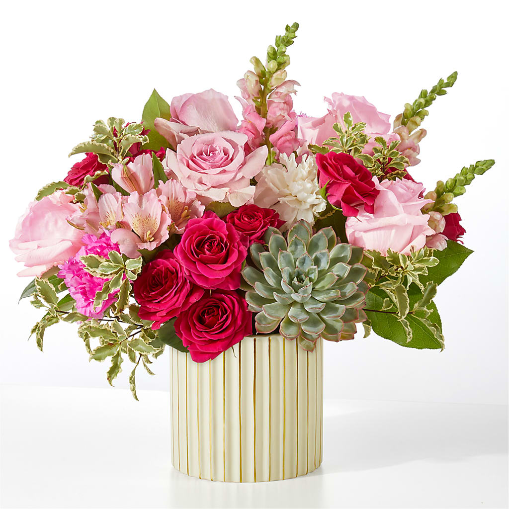 Magenta Musings Bouquet – BELLE FLEURS & DESSINS, Lexington KY