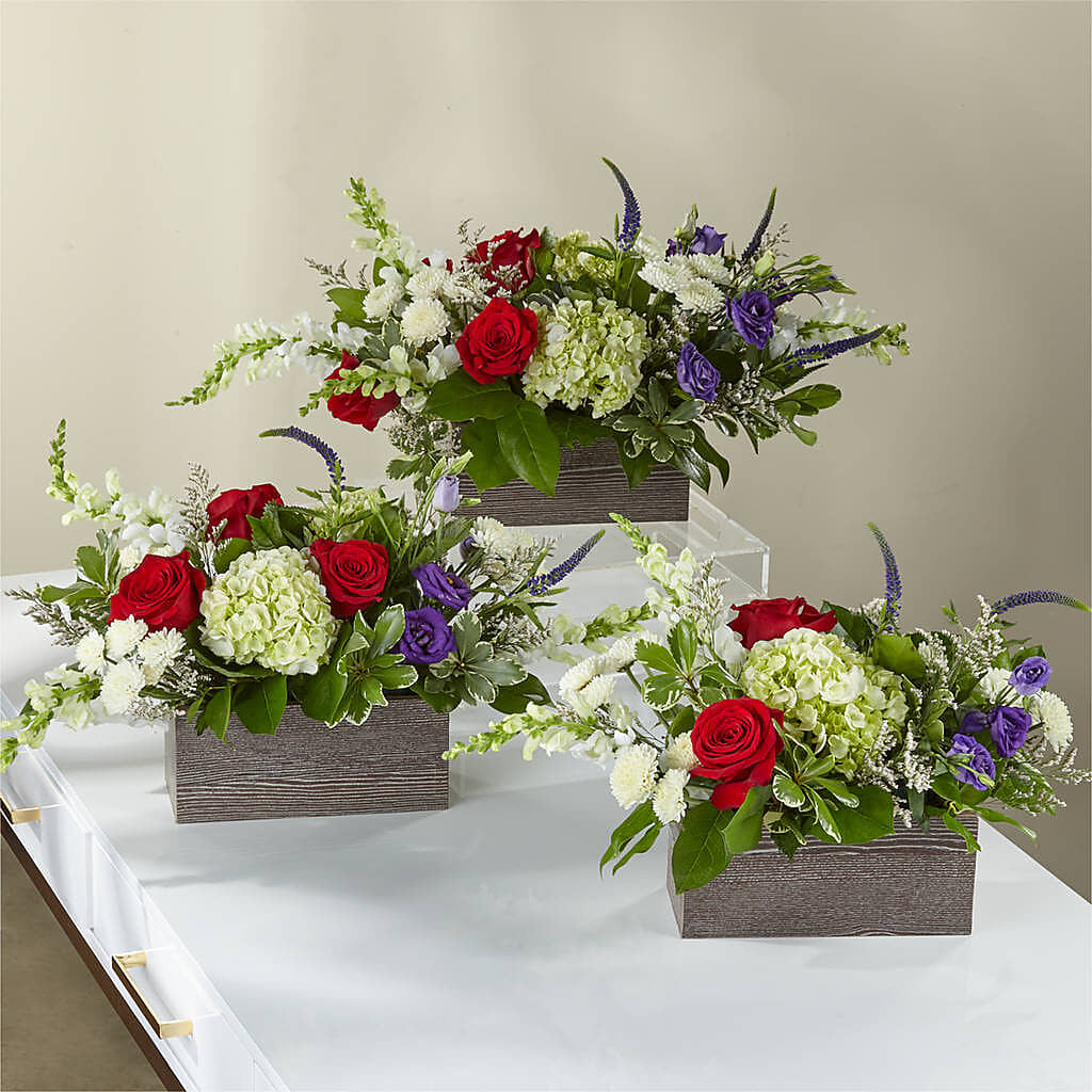 Sweet Magnolia Bouquet – BELLE FLEURS & DESSINS, Lexington KY