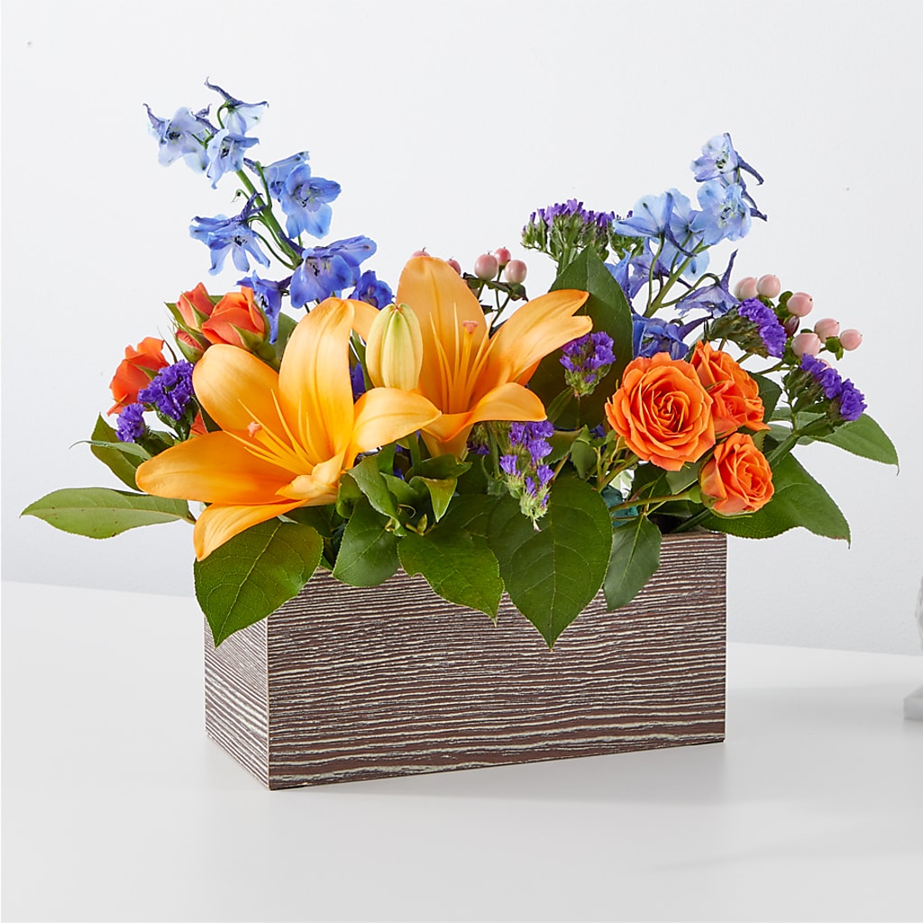 Radiant Citrus Box Bouquet – BELLE FLEURS & DESSINS, Lexington KY