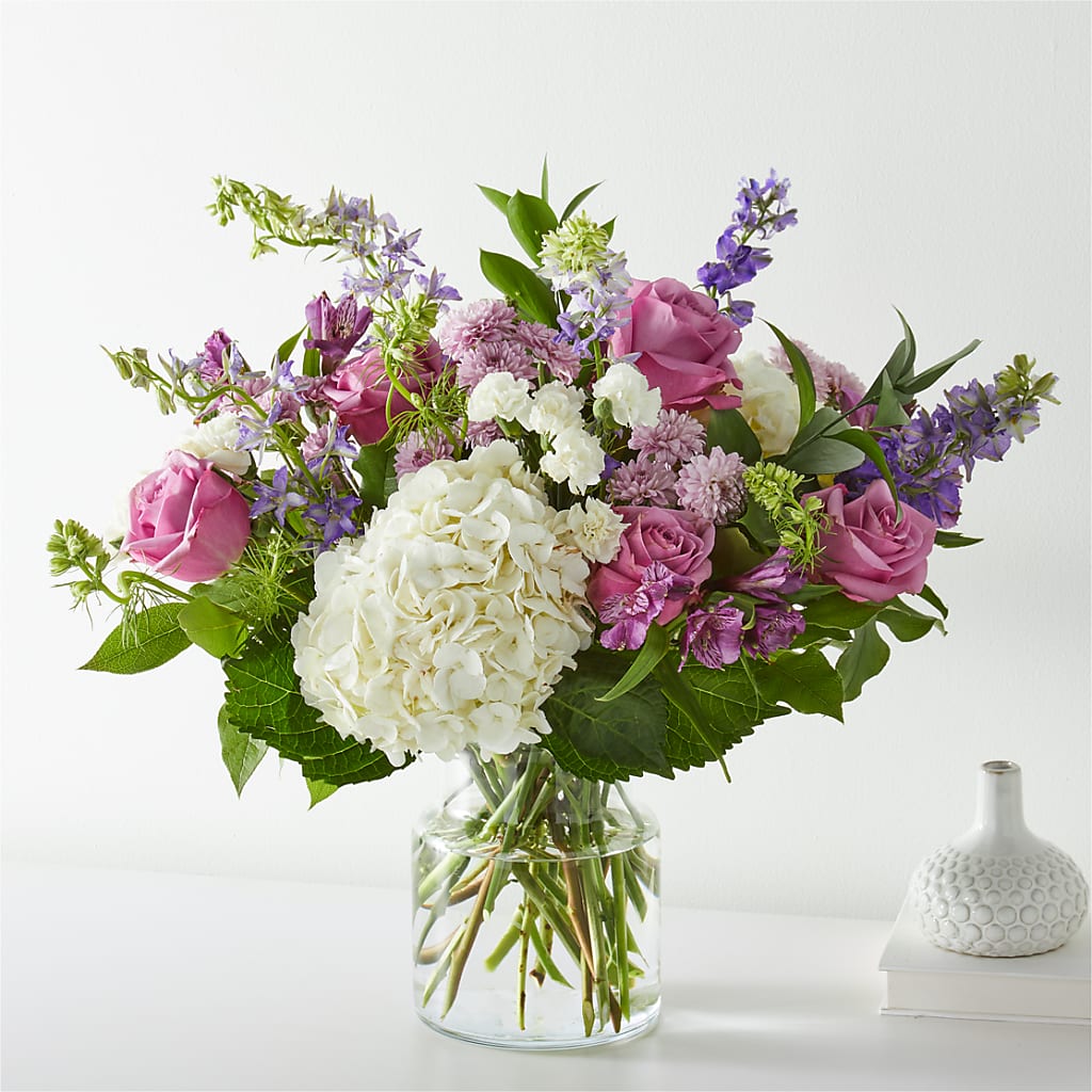 Violet Caress Bouquet – BELLE FLEURS & DESSINS, Lexington KY