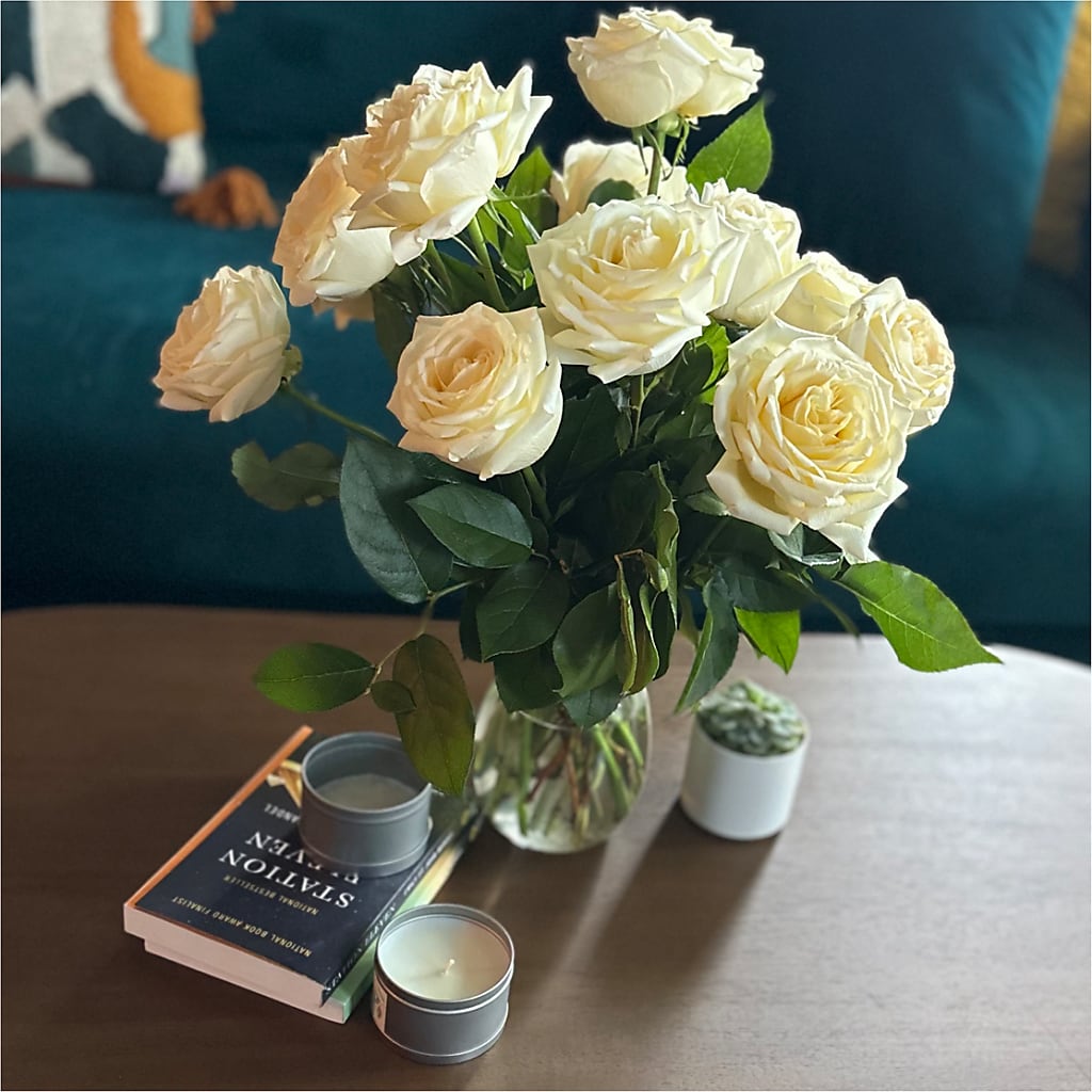 Long Stem Yellow Rose Bouquet – BELLE FLEURS & DESSINS, Lexington KY
