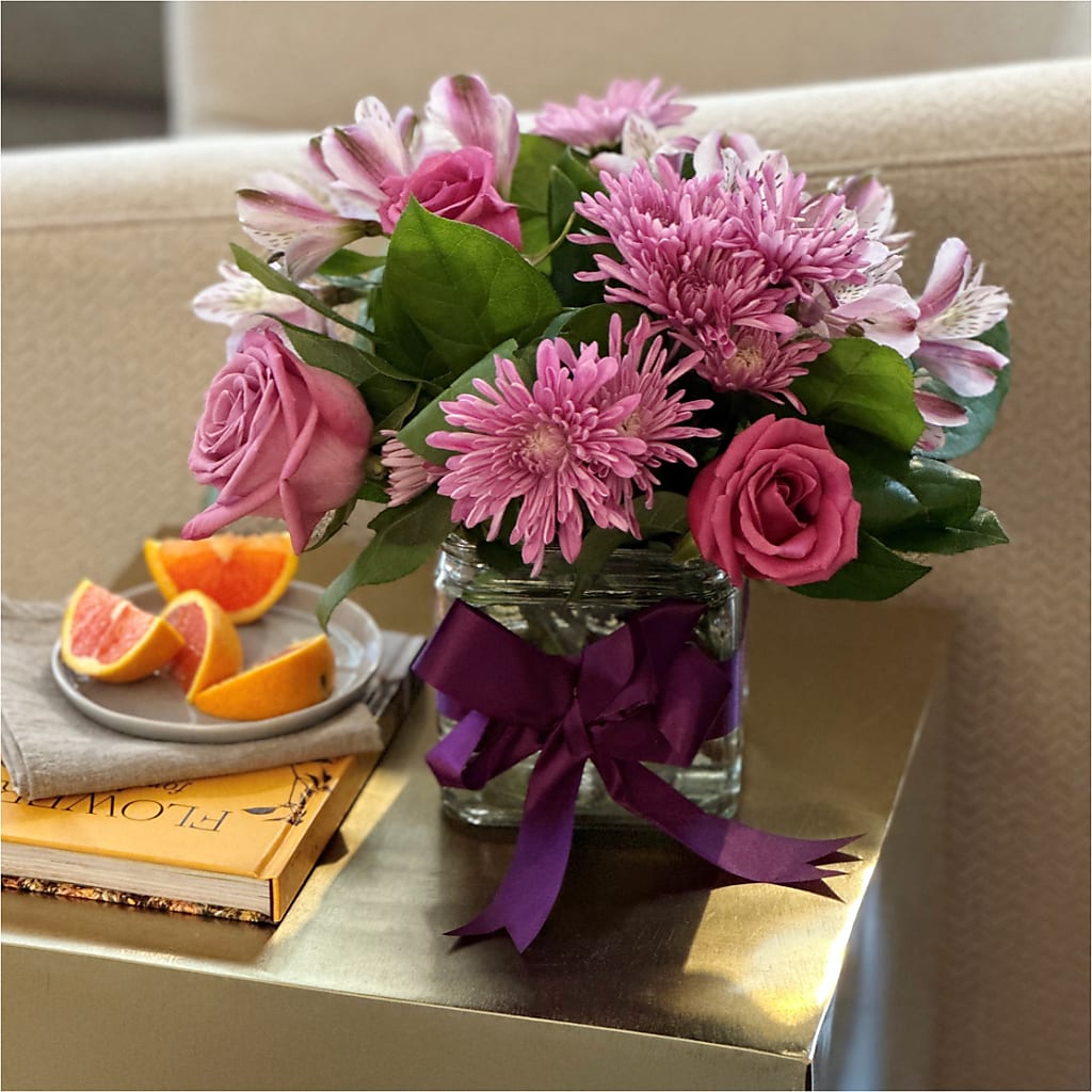 Sugarplum Bouquet – BELLE FLEURS & DESSINS, Lexington KY