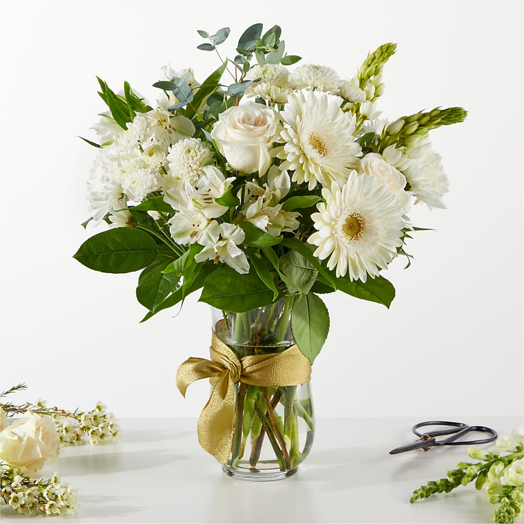 New Beginnings – A Florist Original – BELLE FLEURS & DESSINS, Lexington KY