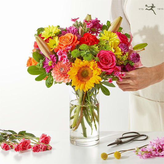 Cue the Confetti - A Florist Original – BELLE FLEURS & DESSINS, Lexington KY