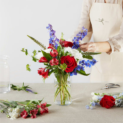 Star Spangled - A Florist Original – BELLE FLEURS & DESSINS, Lexington KY