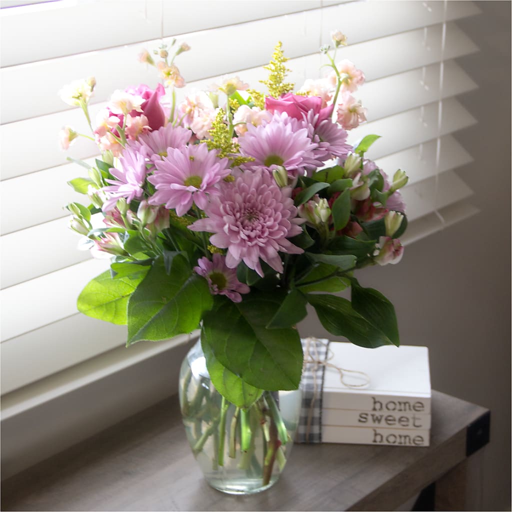 Pastel Tradition - A Florist Original – BELLE FLEURS & DESSINS, Lexington KY
