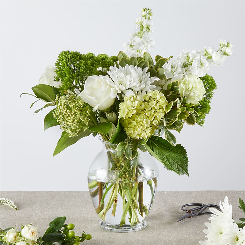 Irish Garden - A Florist Original – BELLE FLEURS & DESSINS, Lexington KY