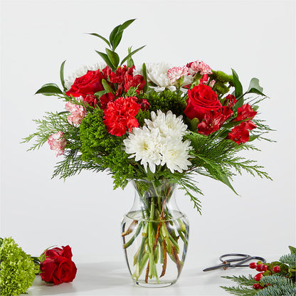 Merry Moment Bouquet – A Florist Original – BELLE FLEURS & DESSINS, Lexington KY