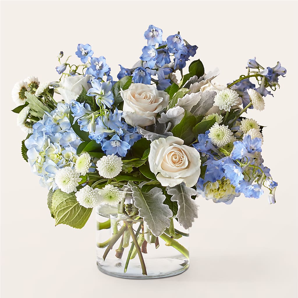 Clear Skies Bouquet – BELLE FLEURS & DESSINS, Lexington KY