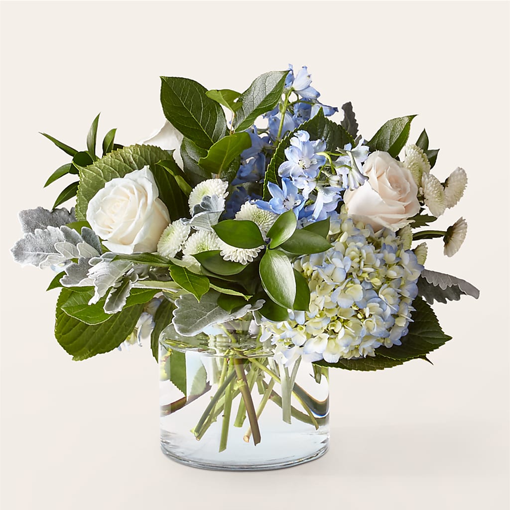 Clear Skies Bouquet – BELLE FLEURS & DESSINS, Lexington KY