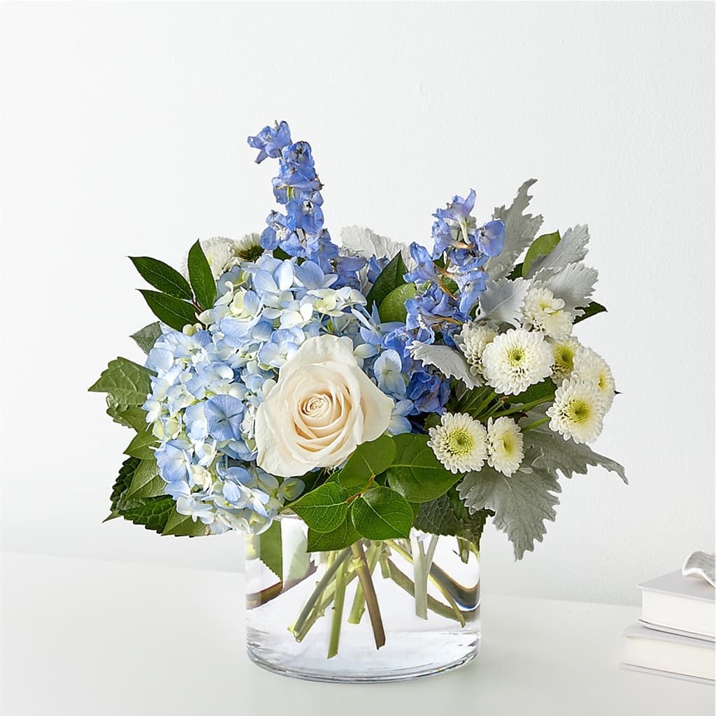 Clear Skies Bouquet – BELLE FLEURS & DESSINS, Lexington KY