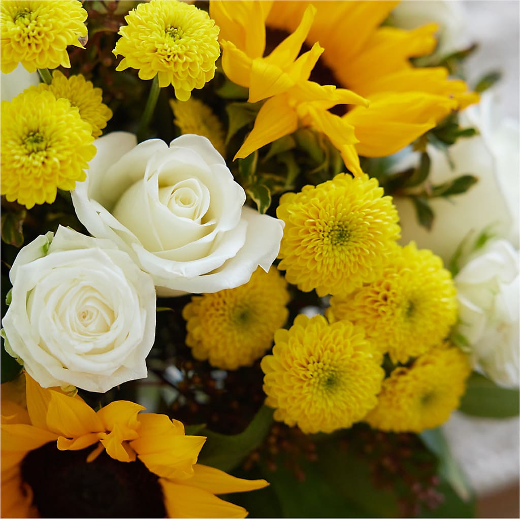 Luminous Morning Bouquet – BELLE FLEURS & DESSINS, Lexington KY