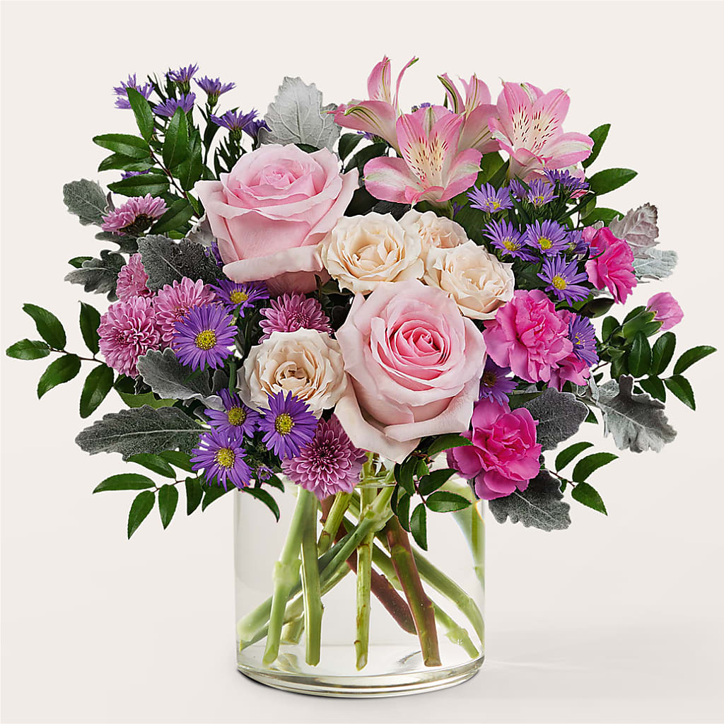 Light as a Feather Bouquet – BELLE FLEURS & DESSINS, Lexington KY