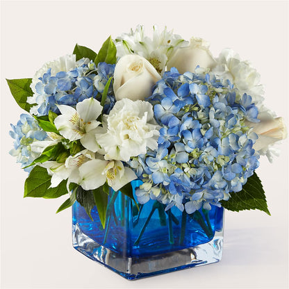 Soothing Waters Bouquet – BELLE FLEURS & DESSINS, Lexington KY