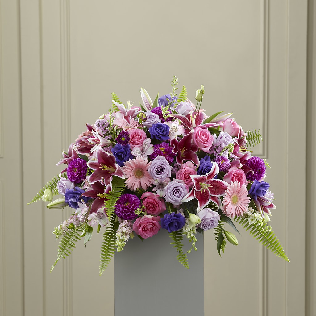 Fare Thee Well Pedestal – BELLE FLEURS & DESSINS, Lexington KY