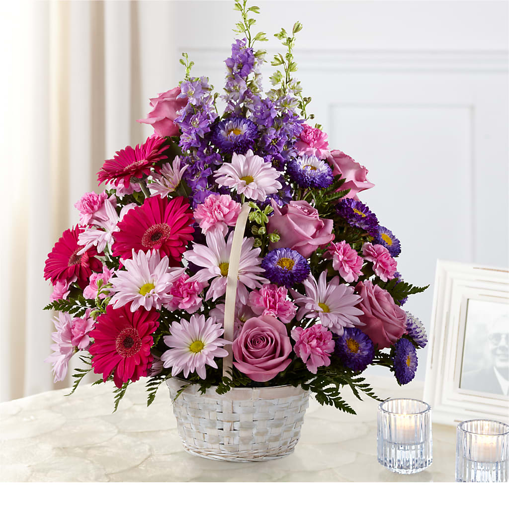 Pastel Peace Basket – BELLE FLEURS & DESSINS, Lexington KY
