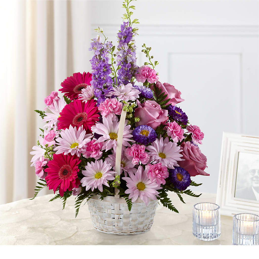 Pastel Peace Basket – BELLE FLEURS & DESSINS, Lexington KY