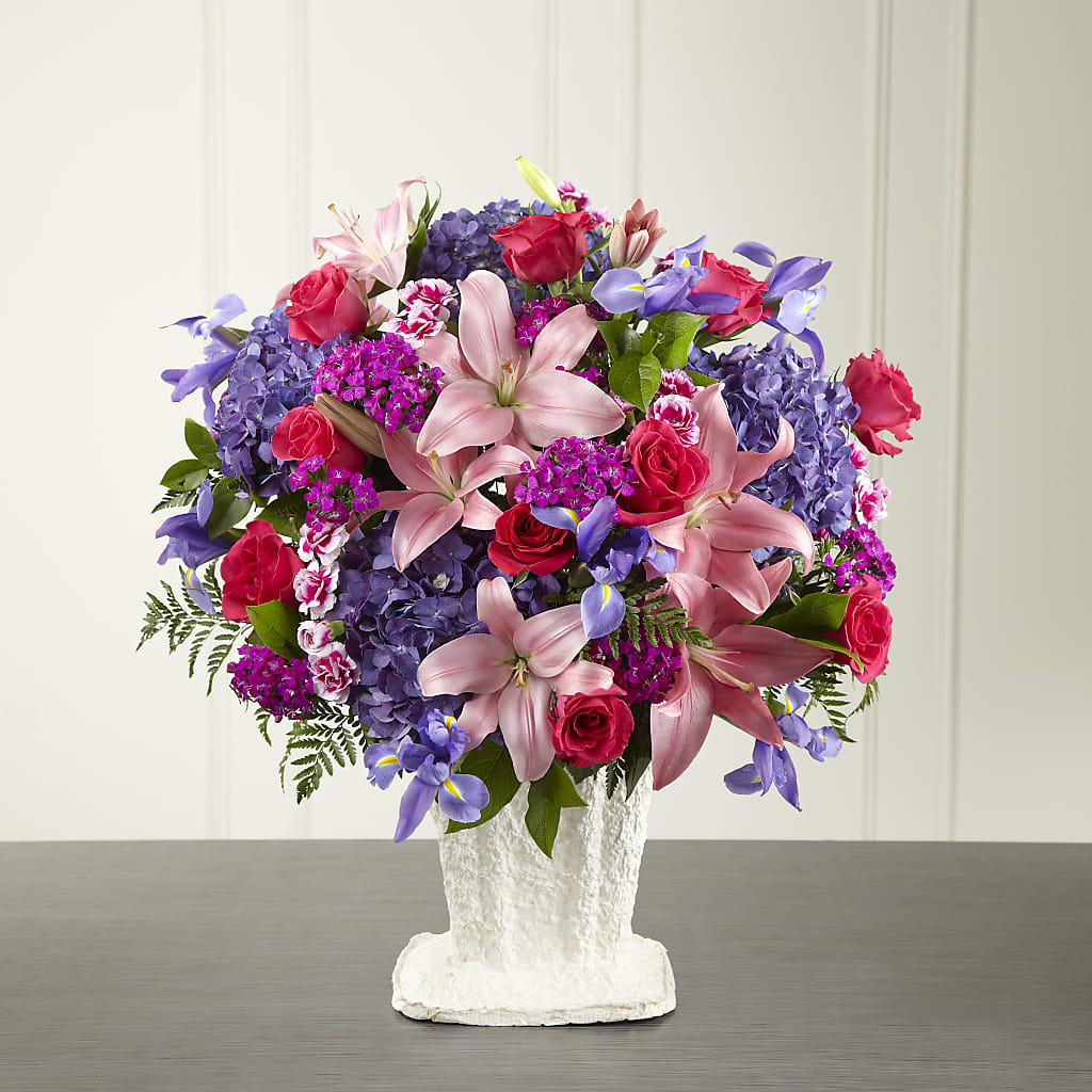 We Fondly Remember Arrangement – BELLE FLEURS & DESSINS, Lexington KY