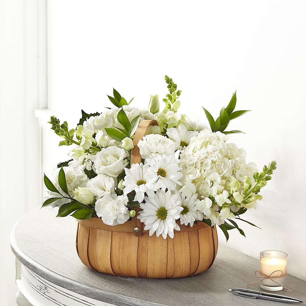 Pure Ivory Basket – BELLE FLEURS & DESSINS, Lexington KY