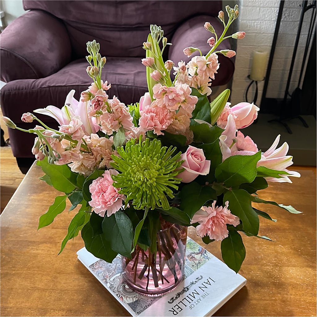 Pretty in Pink Bouquet – BELLE FLEURS & DESSINS, Lexington KY