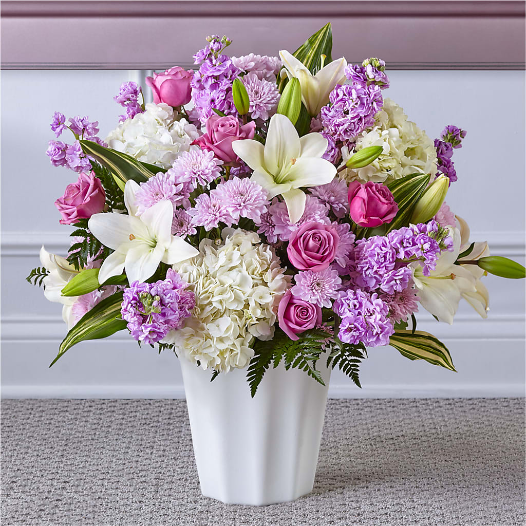Heaven Sent Floor Basket – BELLE FLEURS & DESSINS, Lexington KY