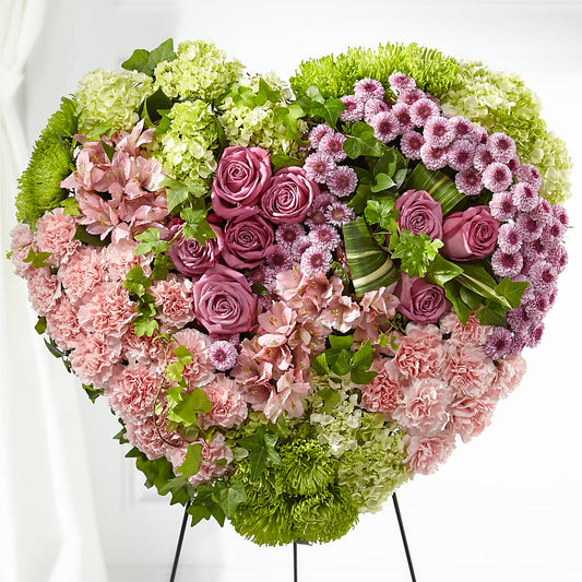 Heartwarming Standing Heart – BELLE FLEURS & DESSINS, Lexington KY