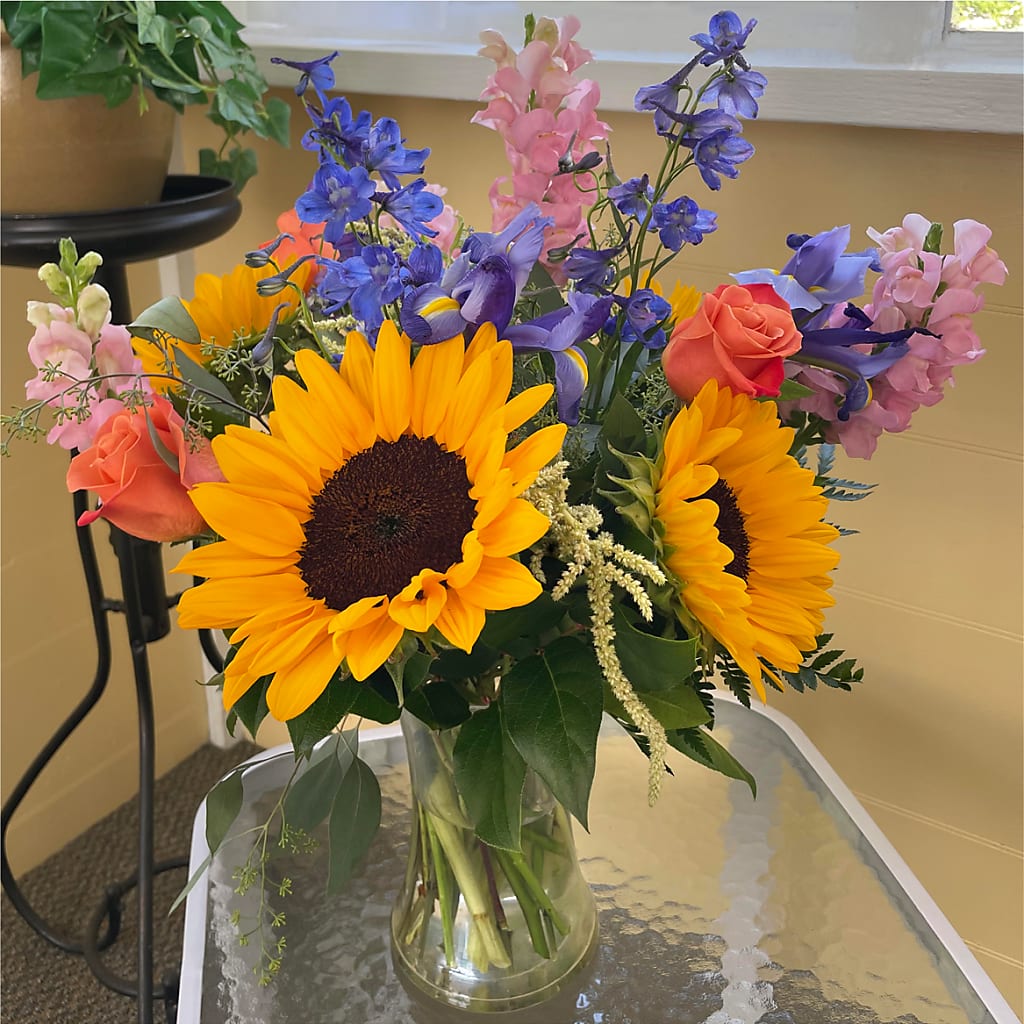 Rays of Life Bouquet – BELLE FLEURS & DESSINS, Lexington KY