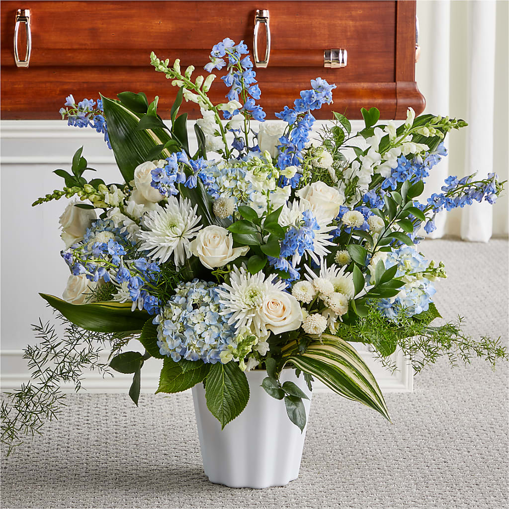Everlasting Memories Floor Basket – BELLE FLEURS & DESSINS, Lexington KY