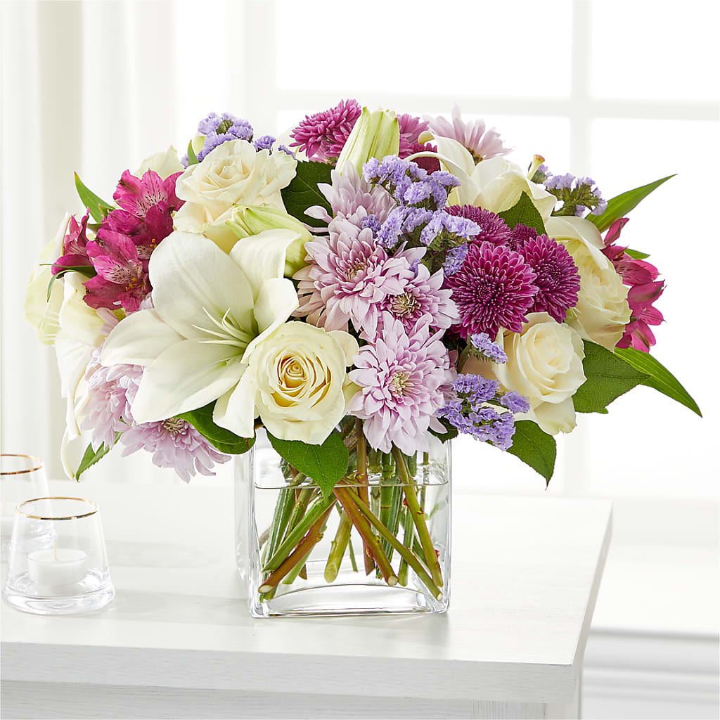 Cared For Bouquet – BELLE FLEURS & DESSINS, Lexington KY