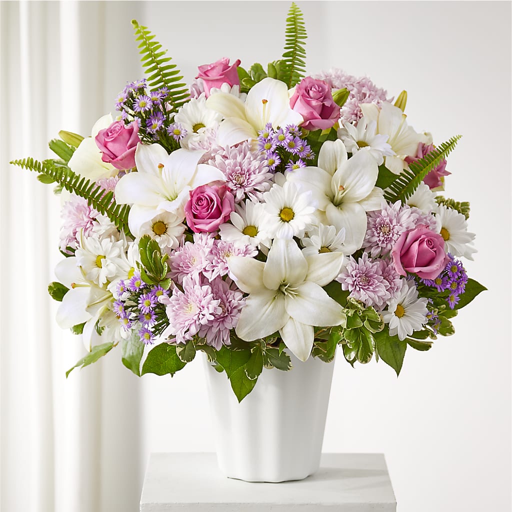 Warmest Thoughts Tabletop Basket – BELLE FLEURS & DESSINS, Lexington KY
