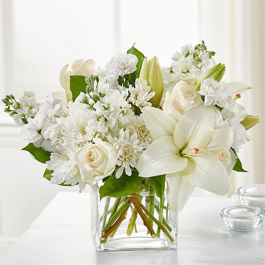 Gentle Breeze Bouquet – BELLE FLEURS & DESSINS, Lexington KY