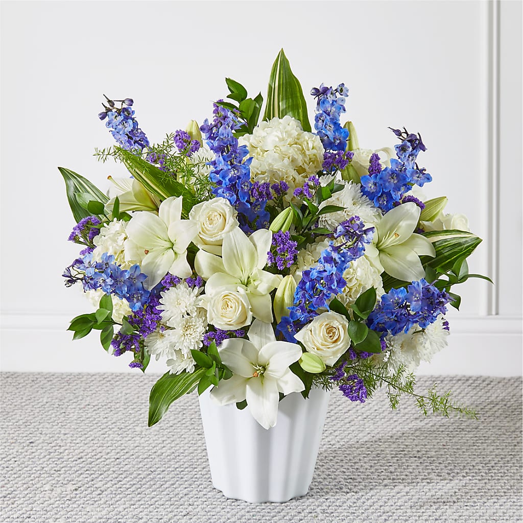 Take Comfort Floor Basket – BELLE FLEURS & DESSINS, Lexington KY