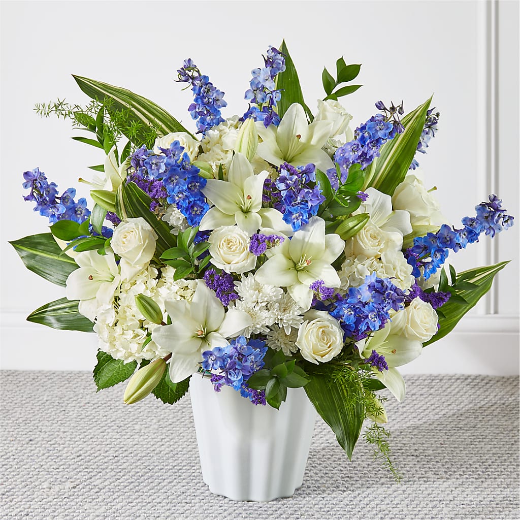 Take Comfort Floor Basket – BELLE FLEURS & DESSINS, Lexington KY