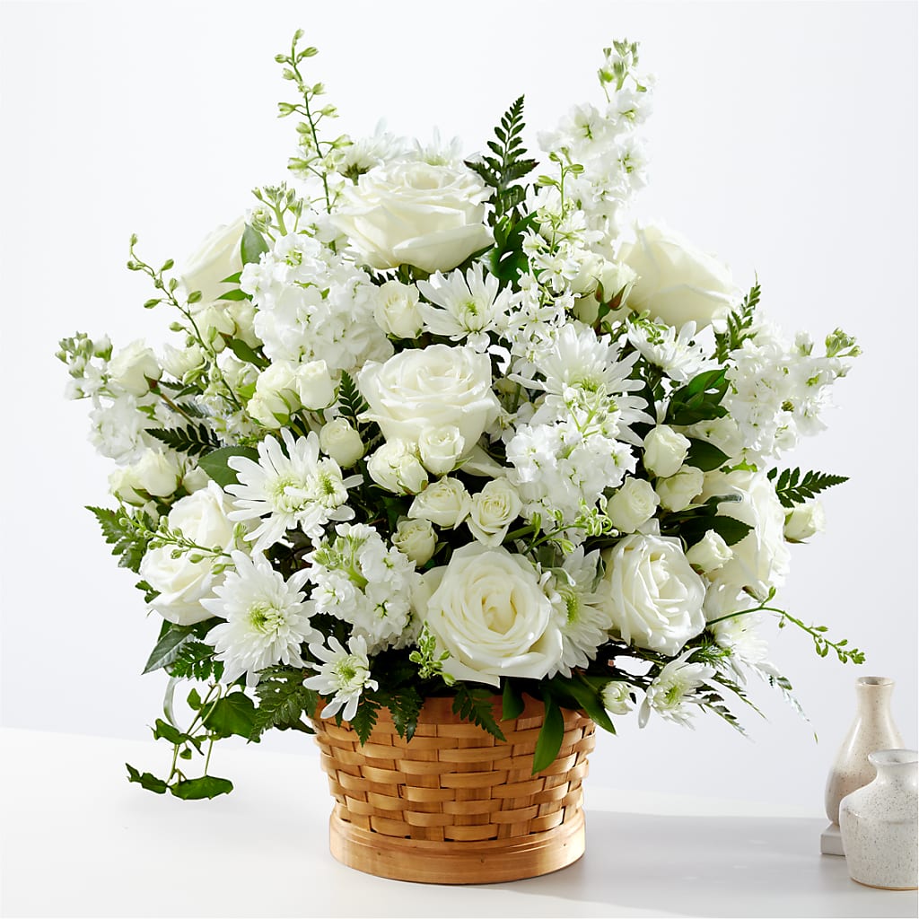 Heartfelt Condolences Arrangement – BELLE FLEURS & DESSINS, Lexington KY