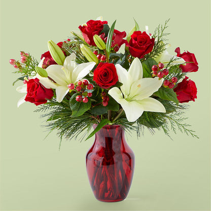 Evergreen Delight Bouquet – BELLE FLEURS & DESSINS, Lexington KY