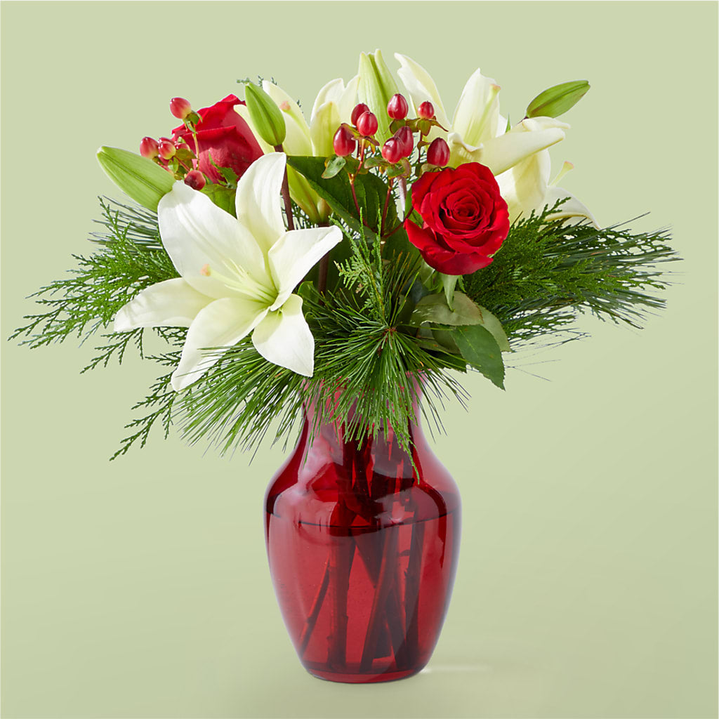 Evergreen Delight Bouquet – BELLE FLEURS & DESSINS, Lexington KY