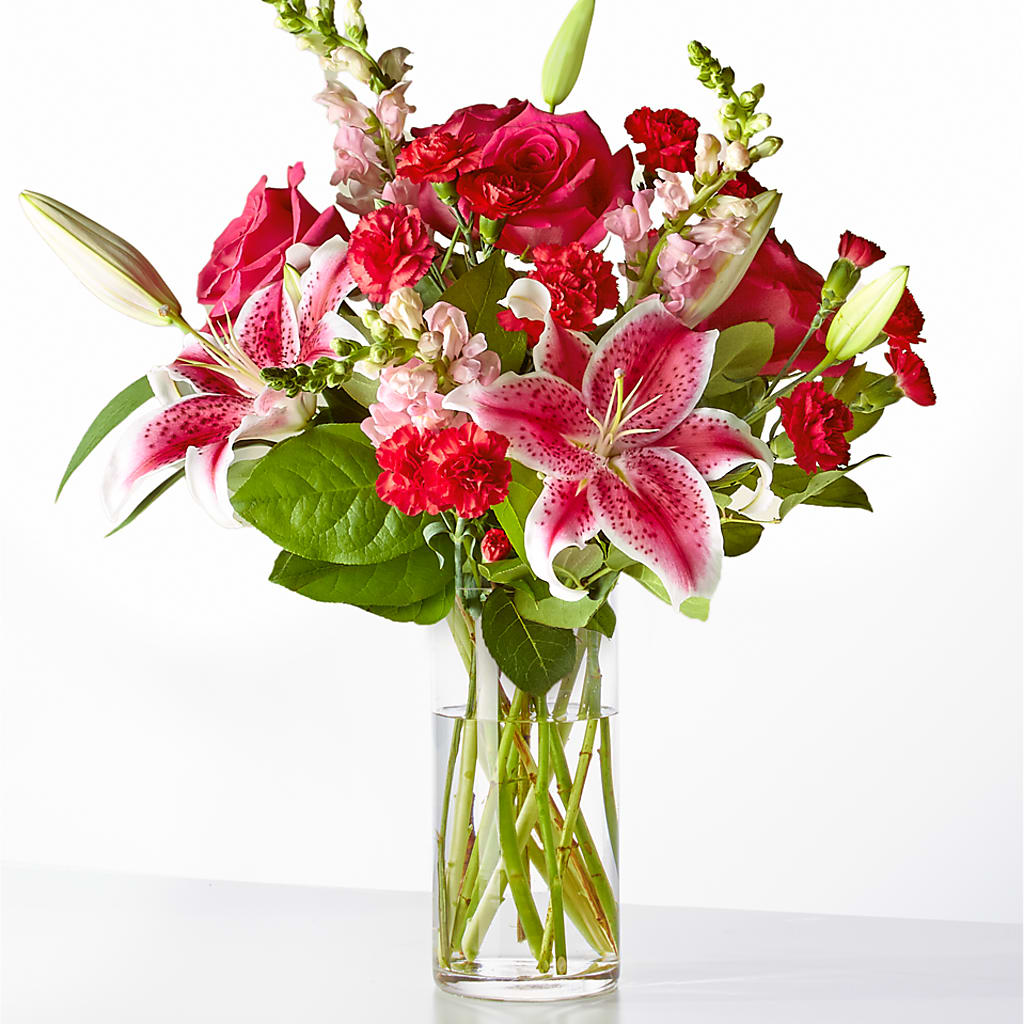 Love at First Sight Bouquet – BELLE FLEURS & DESSINS, Lexington KY