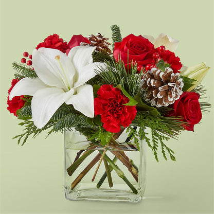 Glistening Icicles Bouquet – BELLE FLEURS & DESSINS, Lexington KY