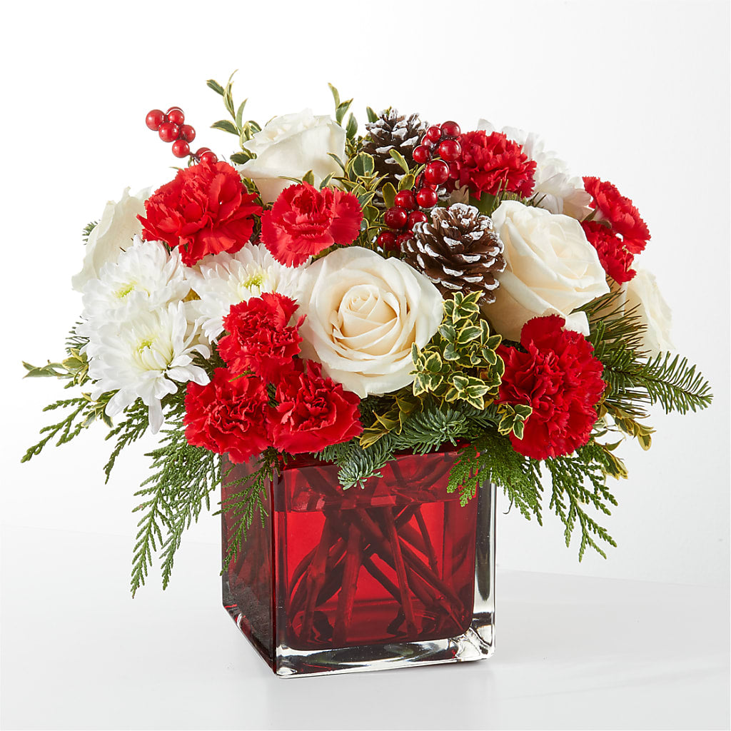 Christmas Market Bouquet – BELLE FLEURS & DESSINS, Lexington KY