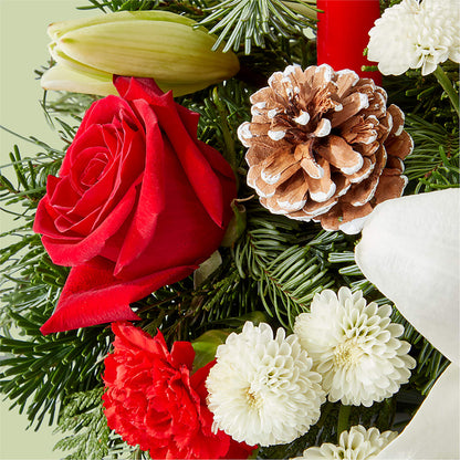 Seasonal Festivities Centerpiece – BELLE FLEURS & DESSINS, Lexington KY