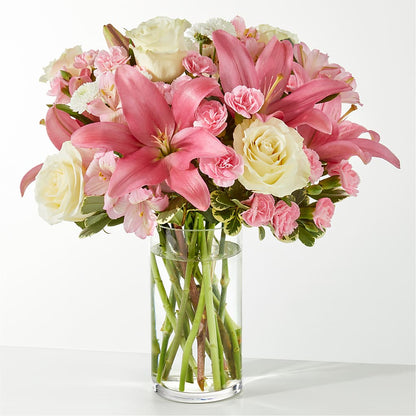 Piece of Cake Bouquet – BELLE FLEURS & DESSINS, Lexington KY