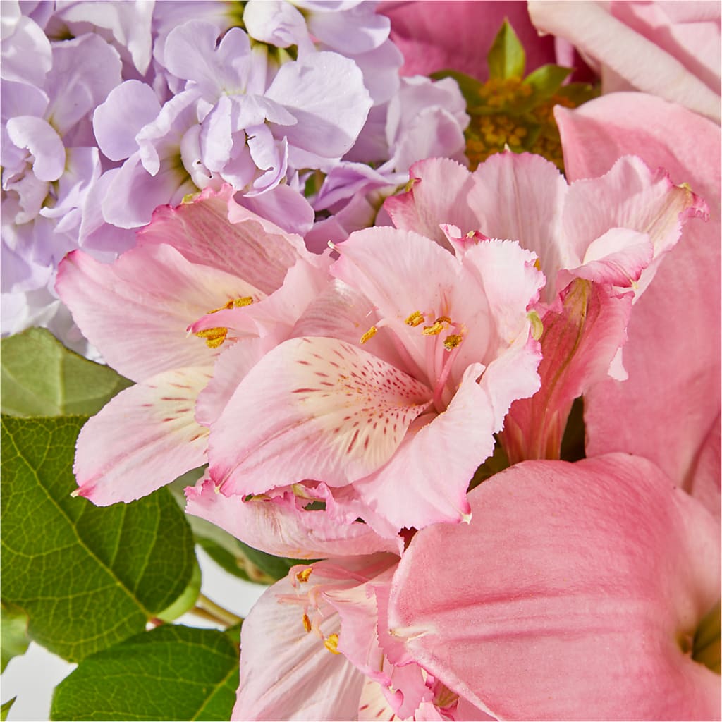 The Crown Jewel Bouquet – BELLE FLEURS & DESSINS, Lexington KY