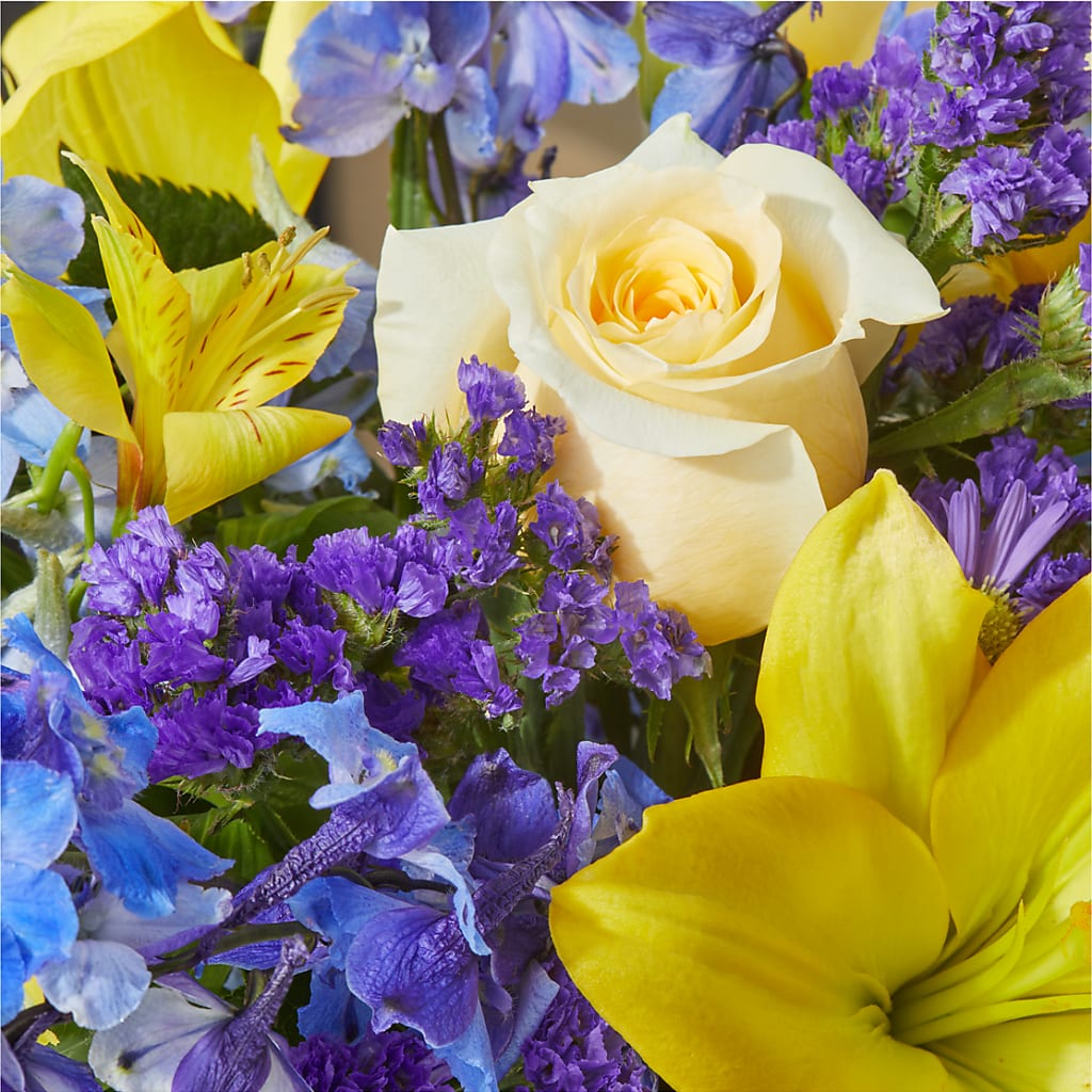 Limoncello Bouquet – BELLE FLEURS & DESSINS, Lexington KY