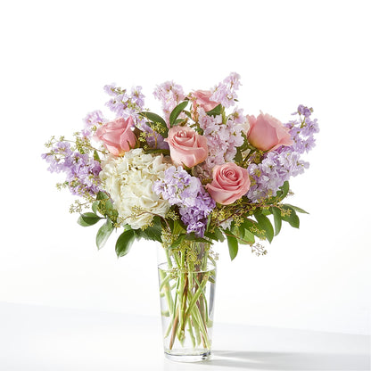 Embraced Bouquet – BELLE FLEURS & DESSINS, Lexington KY